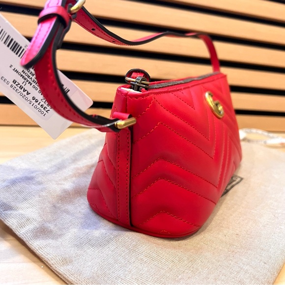 Gucci bright red 739166 Gg marmont 2 Lion trap shoulder bag - Picture 4 of 13